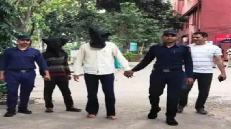 Chandigarh Police nabs 2 members of Bambiha gang Chandigarh Police nabs 2 members of Bambiha gang