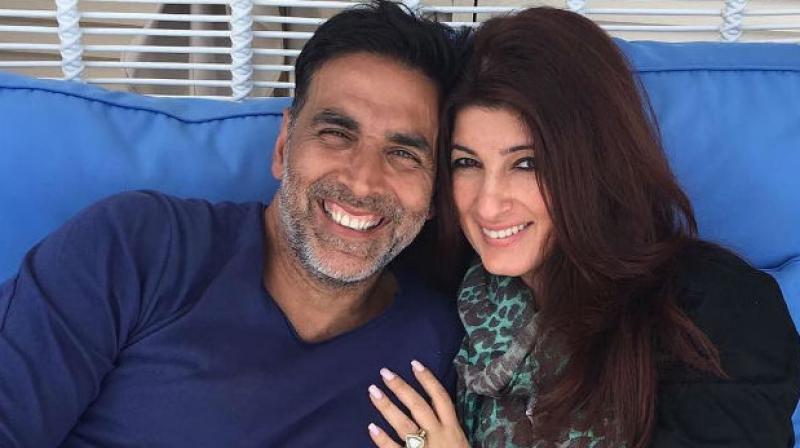 Akshay Kumar with wife Twinkle Khanna Akshay Kumar with wife Twinkle Khanna