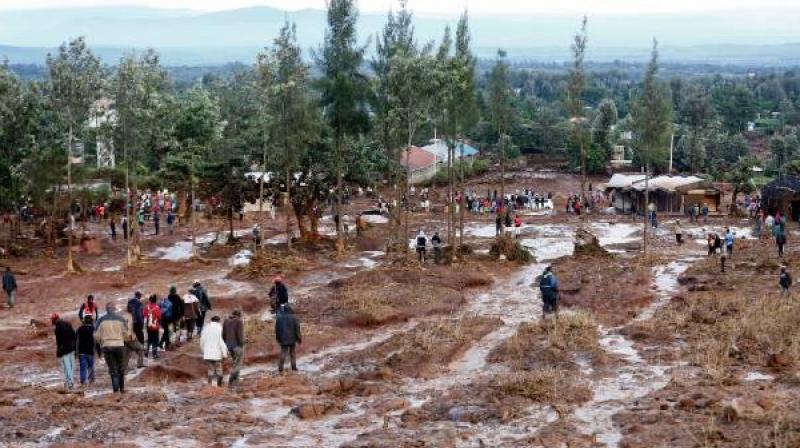 Dam burst its banks in Kenya's Rift Valley Dam burst its banks in Kenya's Rift Valley