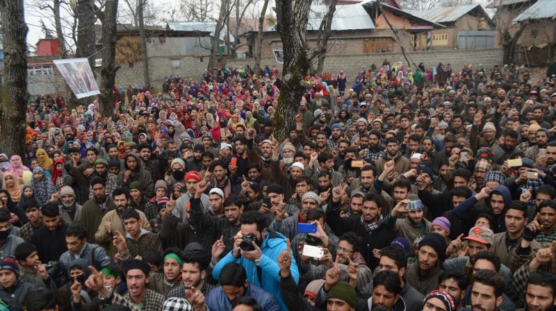 Tensions High in Shopian After Five Civilians Killed Tensions High in Shopian After Five Civilians Killed