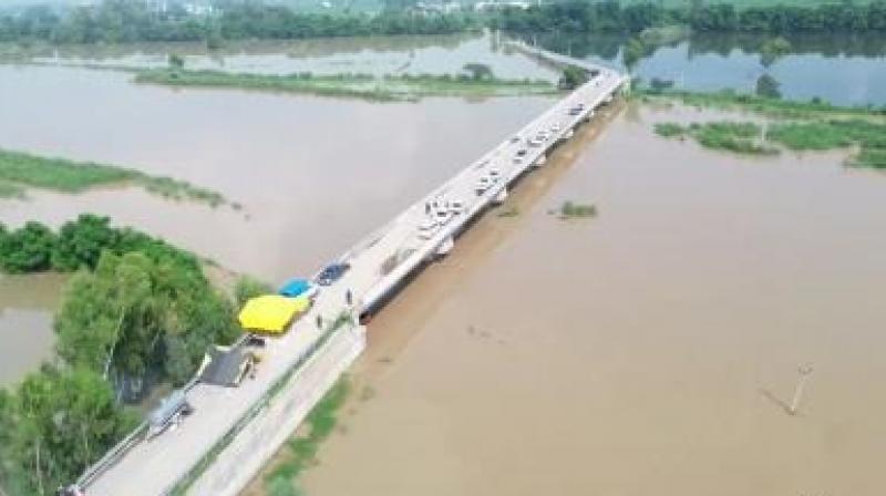 Editorial: Diluted Politics In The Name Of Flood Relief Editorial: Diluted Politics In The Name Of Flood Relief