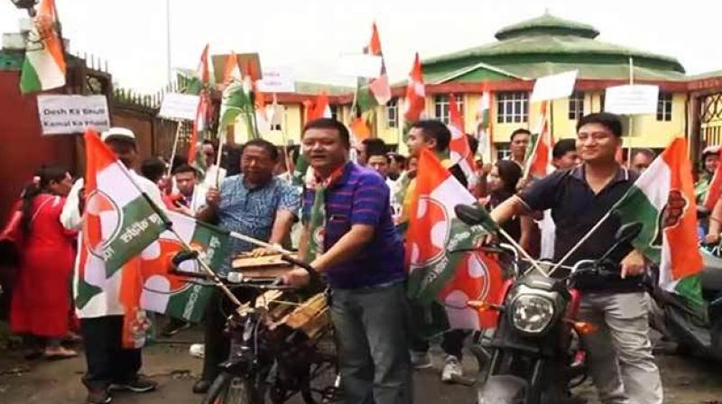 Members of the Arunachal Pradesh Youth Congress took out a bike rally