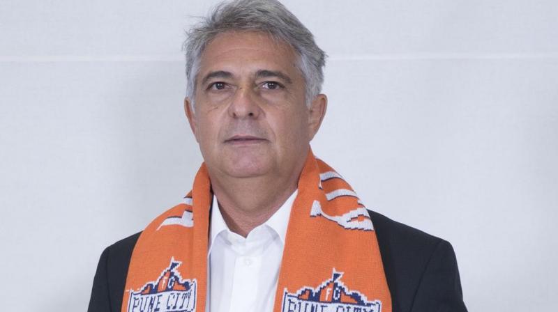 Marcos Paqueta Marcos Paqueta