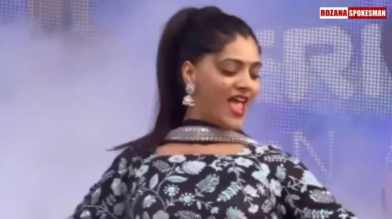Who is Simran Sandhu? Know all about Punjabi dancer who made headlines over controversy Who is Simran Sandhu? Know all about Punjabi dancer who made headlines over controversy