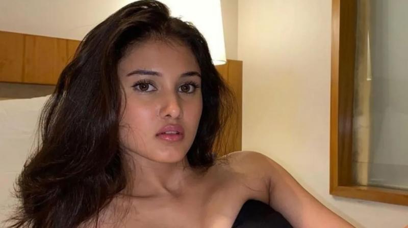 Who is Ayushi Verma? Woman at the Center of Viral MMS Controversy Who is Ayushi Verma? Woman at the Center of Viral MMS Controversy