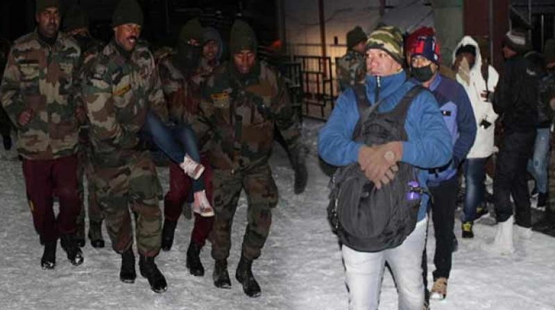 Army rescues over 2,500 stranded tourists Army rescues over 2,500 stranded tourists