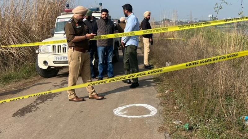 Gangster Linked to Goldy Brar Arrested After Police Encounter in Mohali Gangster Linked to Goldy Brar Arrested After Police Encounter in Mohali