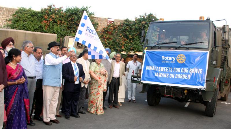 Punjab Governor flags off Rotary’s gift of Diwali sweets Punjab Governor flags off Rotary’s gift of Diwali sweets