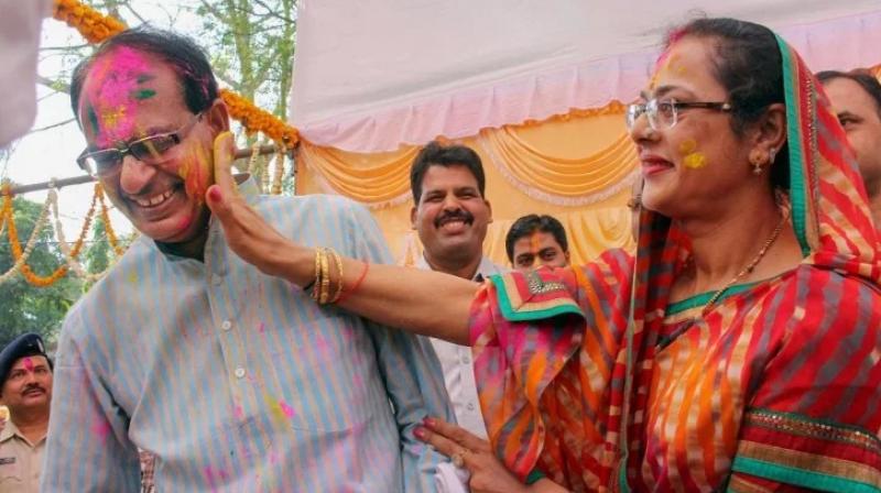 Leaders of different political parties celebrate Holi Leaders of different political parties celebrate Holi