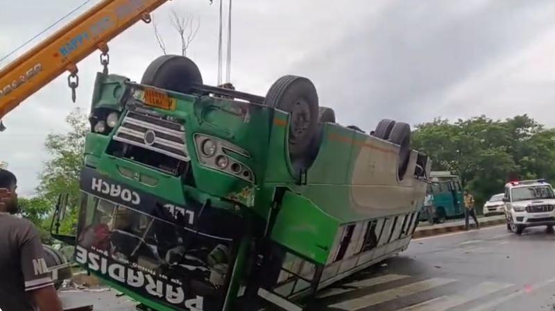 Punjab: Bus Overturns, Kills One On Tractor On Jalandhar-Pathankot National Highway Punjab: Bus Overturns, Kills One On Tractor On Jalandhar-Pathankot National Highway