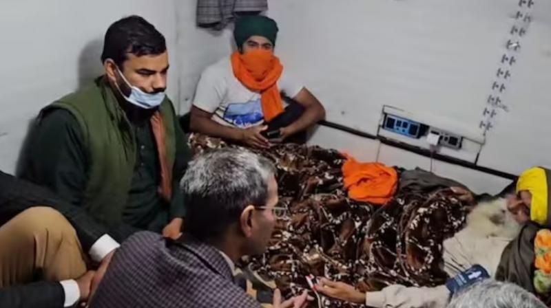 Big Stir at Khanauri Border as Senior Officials, Including DGP, Visit to Persuade Dallewal Big Stir at Khanauri Border as Senior Officials, Including DGP, Visit to Persuade Dallewal