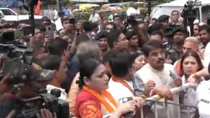 BJP Fact-Finding Team Visits South Calcutta Law College After Alleged Rape of Law Student BJP Fact-Finding Team Visits South Calcutta Law College After Alleged Rape of Law Student