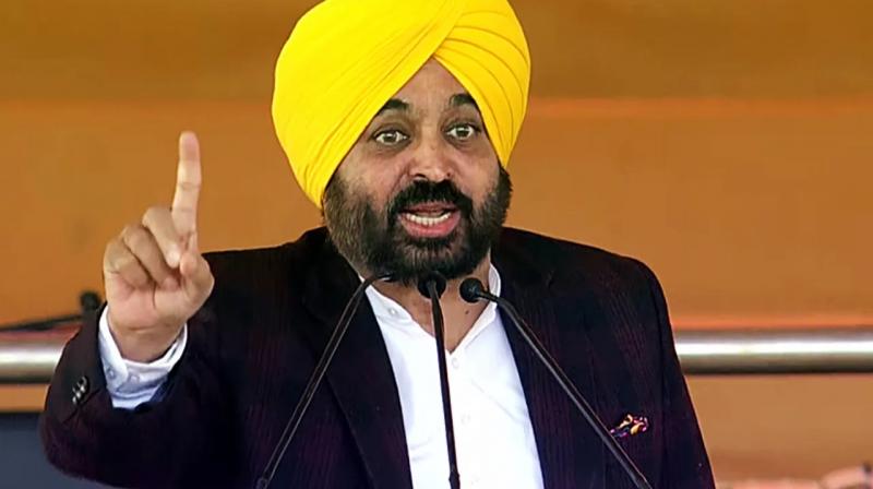 CM Bhagwant Mann Walks the Talk: Surprise Visit to Tehsil Showed His Commitment CM Bhagwant Mann Walks the Talk: Surprise Visit to Tehsil Showed His Commitment