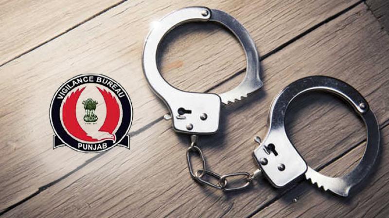 Vigilance nabs ASI for taking bribe Rs. 10,000 Vigilance nabs ASI for taking bribe Rs. 10,000