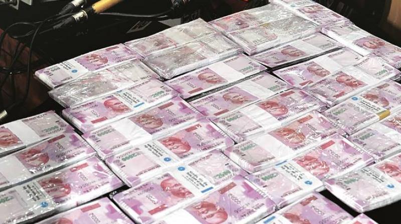 Fake currency notes printing unit busted
