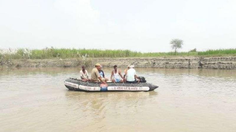 Four girls drown in pond Four girls drown in pond