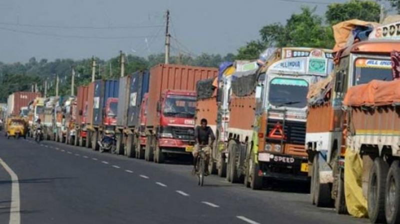 Larger proportion of trucks staying off the roads starting from 6 am Larger proportion of trucks staying off the roads starting from 6 am
