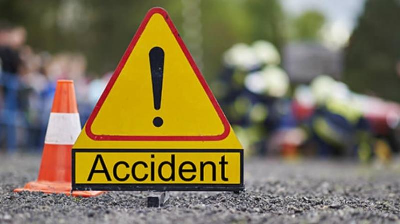 Fifteen injured as two buses collide in Shimla Fifteen injured as two buses collide in Shimla