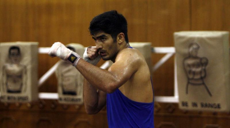 Vijender injured in training, US pro debut delayed