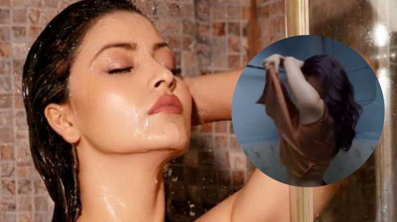 Urvashi Rautela bathroom MMS viral video news Urvashi Rautela bathroom MMS viral video news