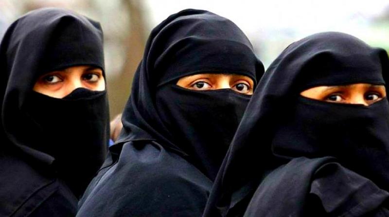 Cabinet clears ordinance to make triple talaq penal offence Cabinet clears ordinance to make triple talaq penal offence