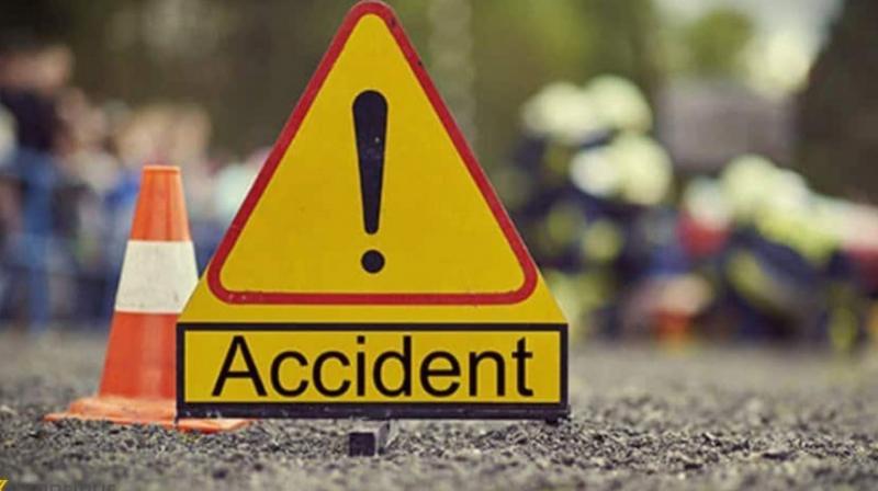 A speeding truck rammed into a stationary e-rickshaw A speeding truck rammed into a stationary e-rickshaw