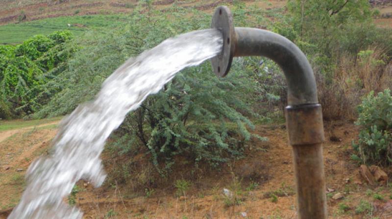 Army provides borewell to Raj village Army provides borewell to Raj village