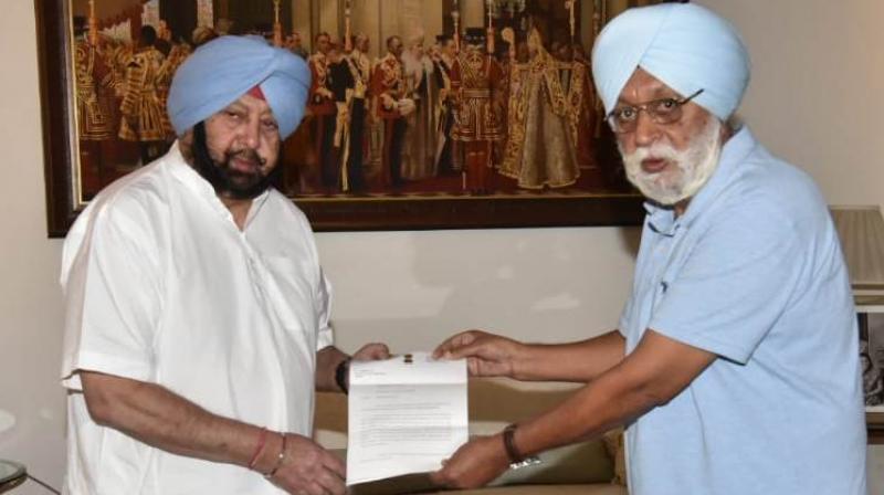 Justice (Retd.) Mehtab Singh Gill submitting his 11th Interim Report