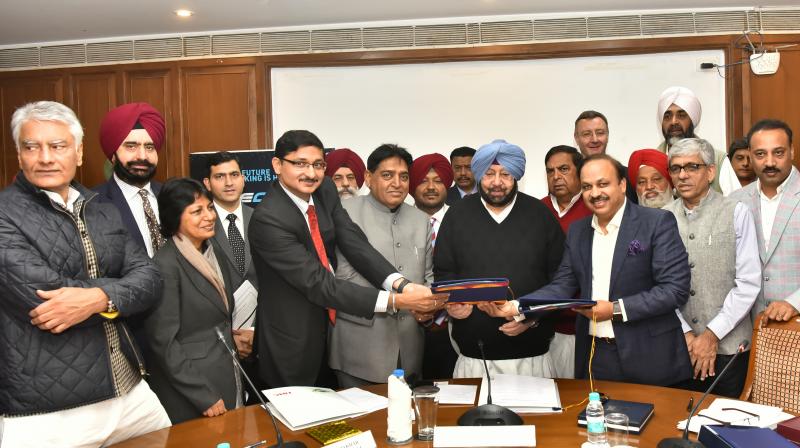 Capt Amarinder led Punjab Govt Signs MoU Capt Amarinder led Punjab Govt Signs MoU