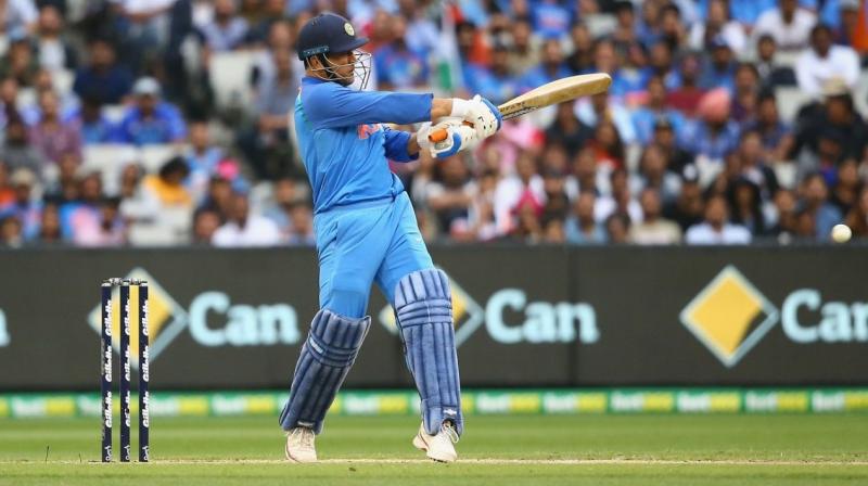 Dhoni struck an unbeaten 87