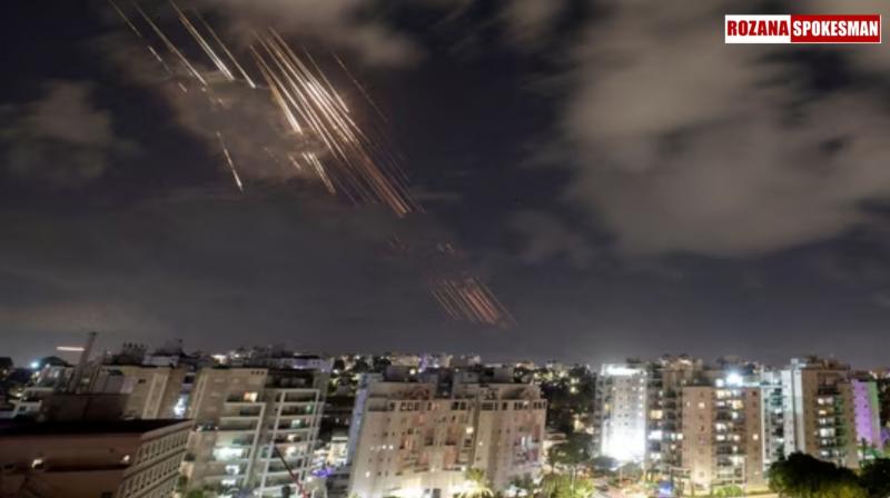 Israel vs Iran War: Iran Fires Hundreds of Missiles at Israel in Retaliation for Commanders’ Deaths Israel vs Iran War: Iran Fires Hundreds of Missiles at Israel in Retaliation for Commanders’ Deaths