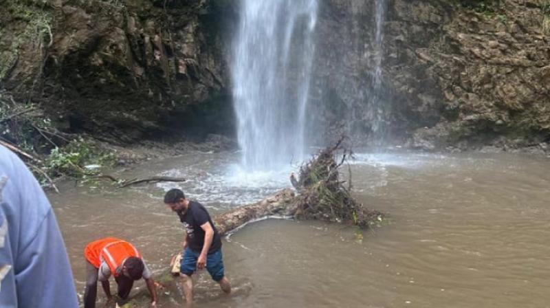 Uttarakhand News: After Tiger Falls Incident, Bathing in the Waterfall Banned Uttarakhand News: After Tiger Falls Incident, Bathing in the Waterfall Banned