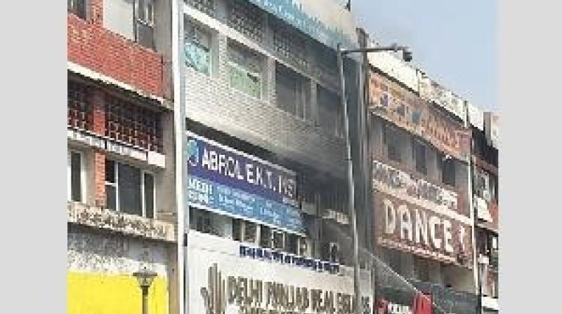 Fire Rages in Chandigarh Sector 22 Building; There Are No Fatalities Fire Rages in Chandigarh Sector 22 Building; There Are No Fatalities