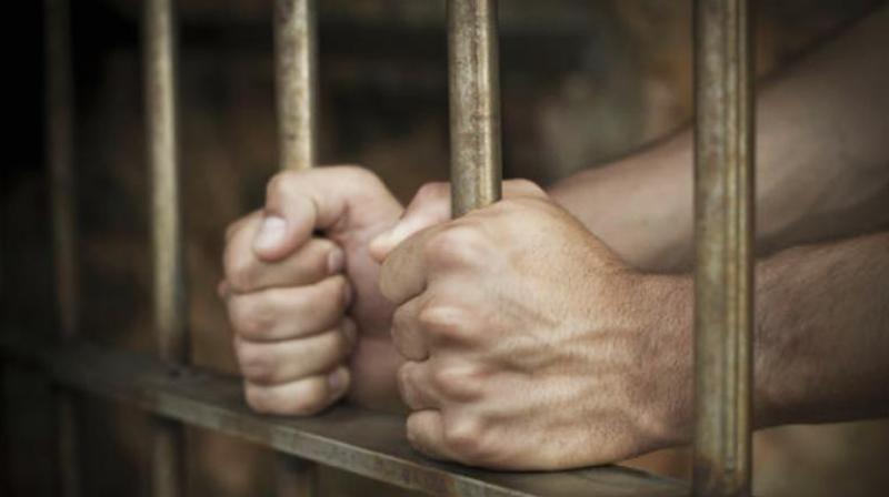 JK police nabs man absconding in drugs smuggling JK police nabs man absconding in drugs smuggling