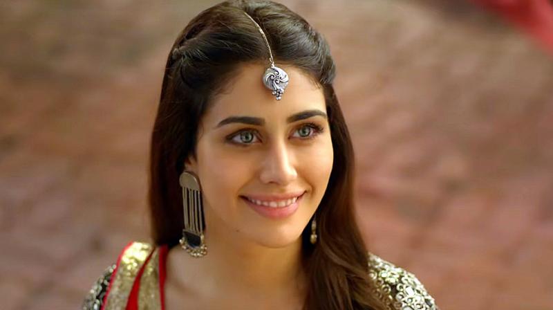 Warina Hussain Warina Hussain