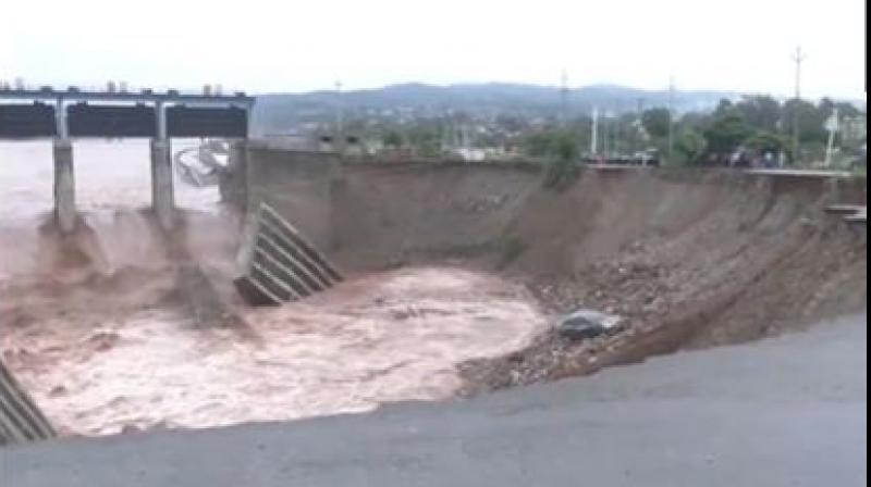 J&K CM Omar Abdullah briefs PM Modi on Devastation Caused by Torrential Rainfall J&K CM Omar Abdullah briefs PM Modi on Devastation Caused by Torrential Rainfall