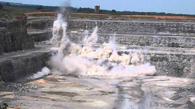 3 killed in stone quarry blast