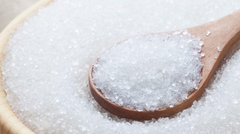 Sugar weakens on reduced demand