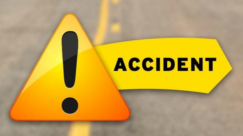 Fruit vendor dies after being hit by vehicle Fruit vendor dies after being hit by vehicle