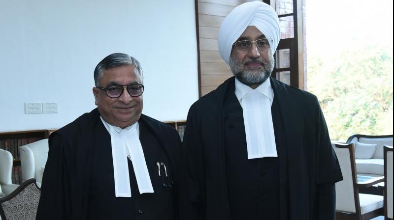 Chief Justice Administers Oath to new Judges