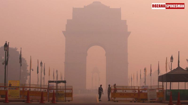 Smog Chokes Parts of Delhi as Air Quality Plummets to 'Very Poor' Levels Smog Chokes Parts of Delhi as Air Quality Plummets to 'Very Poor' Levels