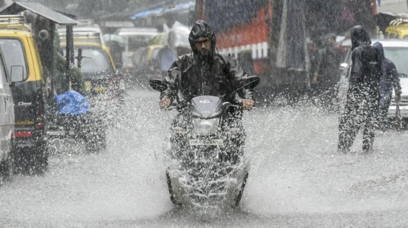 IMD has forecast heavy rainfall in Mumbai IMD has forecast heavy rainfall in Mumbai