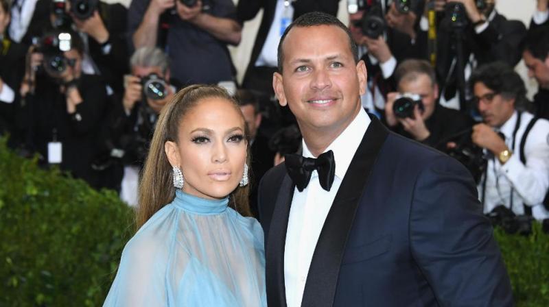 Jennifer Lopez and Alex Rodriguez announce engagement Jennifer Lopez and Alex Rodriguez announce engagement