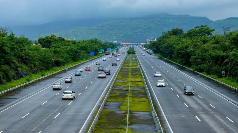 Highway users report dirty toilets, get Rs 1,000 as FASTag recharge: NHAI cleanliness drive Highway users report dirty toilets, get Rs 1,000 as FASTag recharge: NHAI cleanliness drive