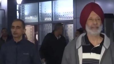 Qatar releases Indian Navy veterans officers 