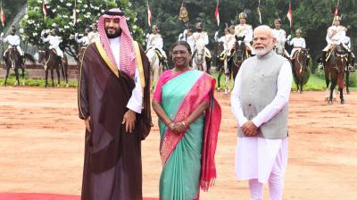 President Droupadi Murmu & PM Modi with Saudi Arabia's Crown Prince Mohammed bin Salman 