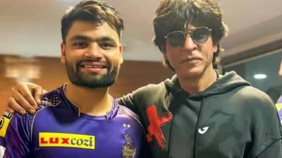 Shah Rukh Khan with Rinku Singh Shah Rukh Khan with Rinku Singh