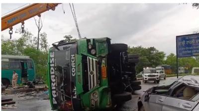 Punjab Police Issues Driving Advisory Amid Heavy Rain, 12 Districts Under Red Alert