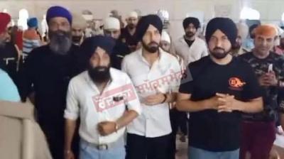 Gippy Grewal & Binnu Dhillon