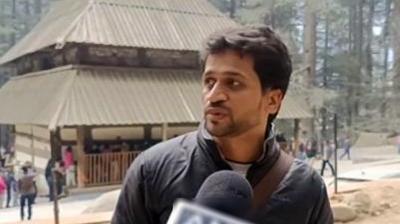 “Seems like Delhi has turned into a gas chamber,” Says a tourist in Manali, Himachal Pradesh  